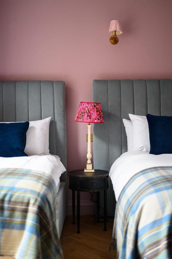 City Centre First Floor Family Suite Edimburgo Exterior foto